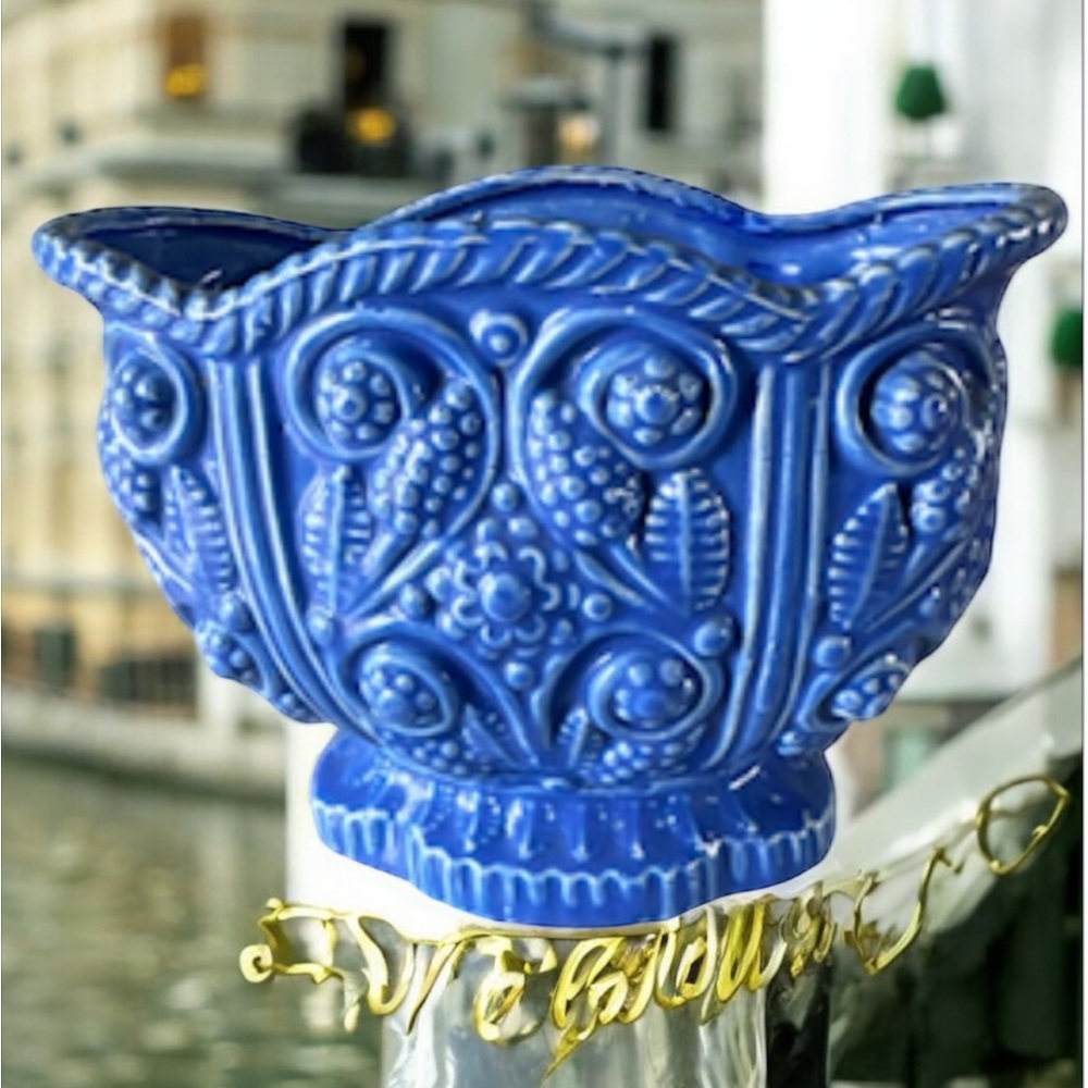 Vintage Japanese majolica ceramic planter/vase 3 dimensional